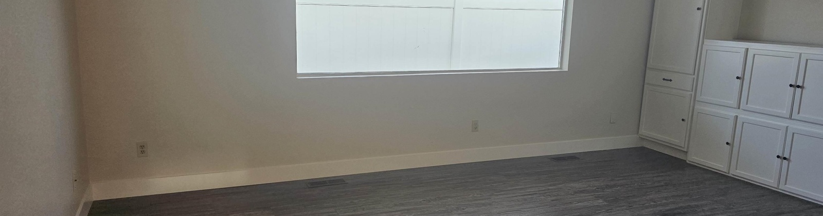 KENNEWICK AVE, Kennewick, Washington 99336, 3 Bedrooms Bedrooms, 0 ,2 BathroomsBathrooms,Condos/townhomes,For Sale,KENNEWICK AVE,0,289075