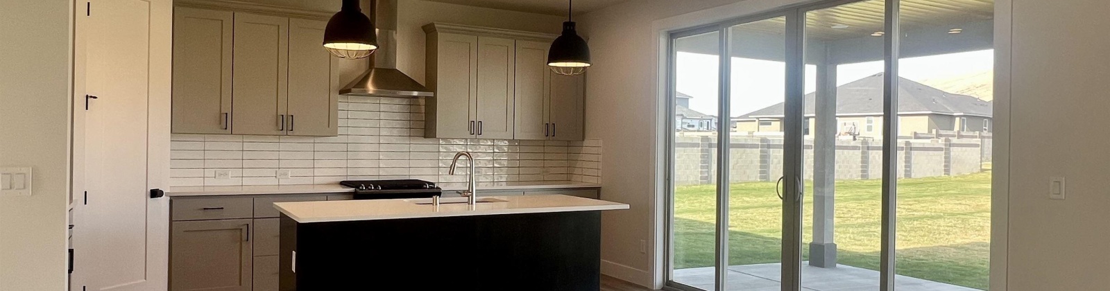 Lolo Way, Richland, Washington 99354, 3 Bedrooms Bedrooms, 0 ,2 BathroomsBathrooms,Houses,For Rent,Lolo Way,0,289081