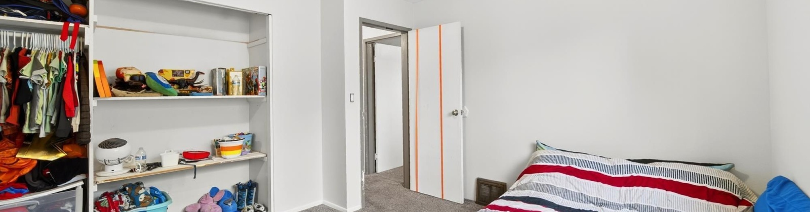 Hood Ave, Richland, Washington 99354-2232, 5 Bedrooms Bedrooms, 0 ,3 BathroomsBathrooms,Houses,For Sale,Hood Ave,0,288636