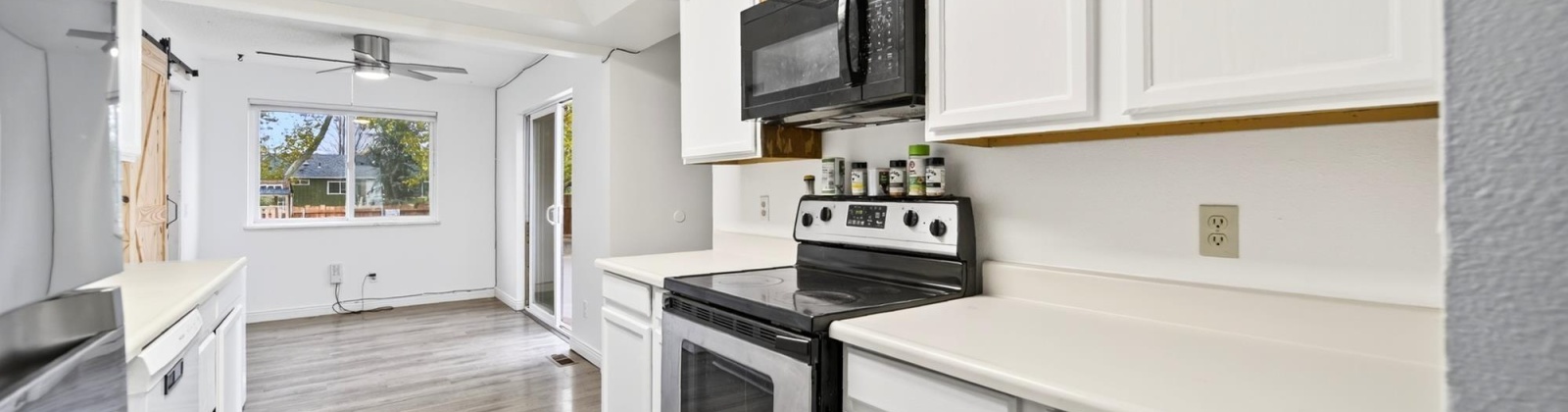 Hood Ave, Richland, Washington 99354-2232, 5 Bedrooms Bedrooms, 0 ,3 BathroomsBathrooms,Houses,For Sale,Hood Ave,0,288636