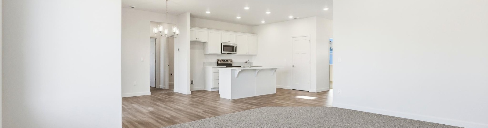 Silver Mound Dr., Pasco, Washington 99301, 3 Bedrooms Bedrooms, 0 ,2 BathroomsBathrooms,Houses,For Sale,Silver Mound Dr.,0,289085