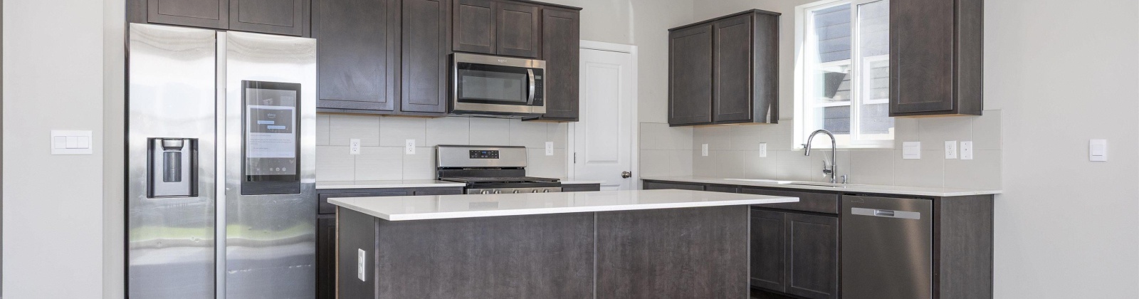 Ranchland Lane, West Richland, Washington 99353, 4 Bedrooms Bedrooms, 0 ,3 BathroomsBathrooms,Condos/townhomes,For Sale,Ranchland Lane,0,289084