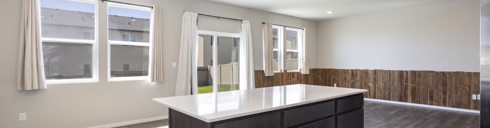 Ranchland Lane, West Richland, Washington 99353, 4 Bedrooms Bedrooms, 0 ,3 BathroomsBathrooms,Condos/townhomes,For Sale,Ranchland Lane,0,289084