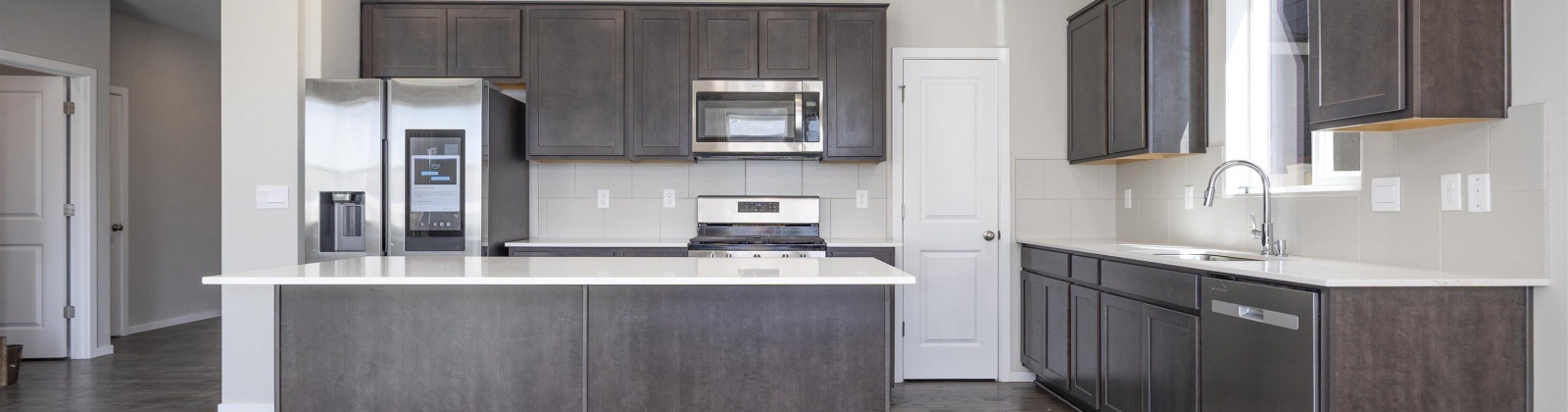 Ranchland Lane, West Richland, Washington 99353, 4 Bedrooms Bedrooms, 0 ,3 BathroomsBathrooms,Condos/townhomes,For Sale,Ranchland Lane,0,289084