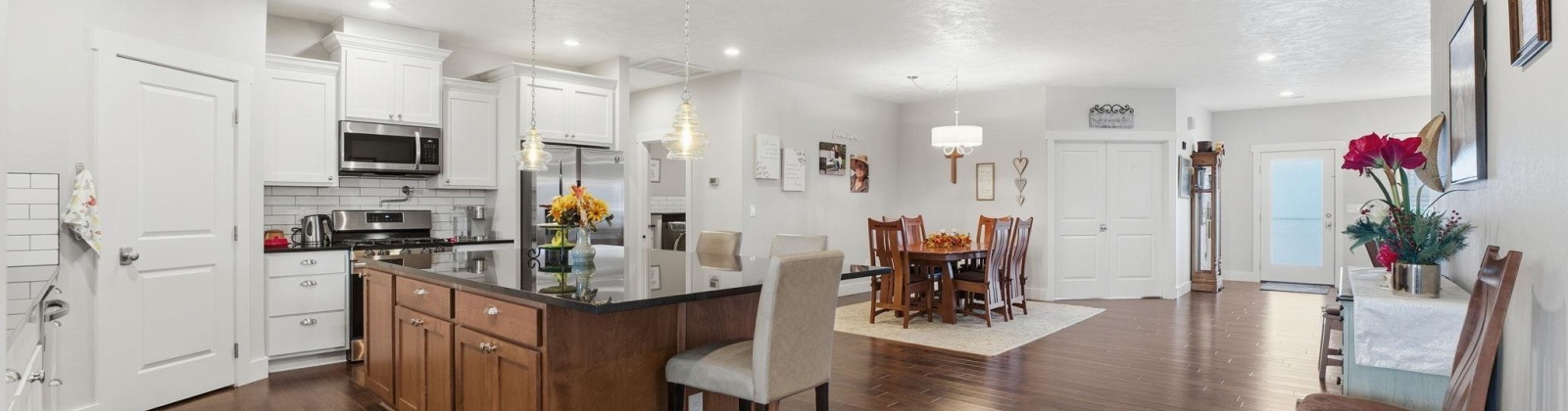 Kennewick, Washington 99336, 3 Bedrooms Bedrooms, 0 ,2 BathroomsBathrooms,Houses,For Sale,0,289108