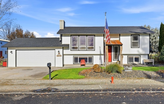 Bell St, Pasco, Washington 99301, 4 Bedrooms Bedrooms, 0 ,2 BathroomsBathrooms,Houses,For Sale,Bell St,0,289097