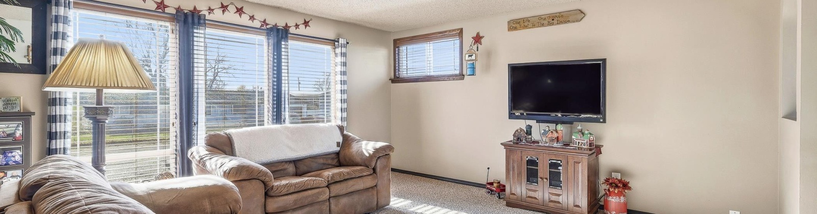 Bell St, Pasco, Washington 99301, 4 Bedrooms Bedrooms, 0 ,2 BathroomsBathrooms,Houses,For Sale,Bell St,0,289097