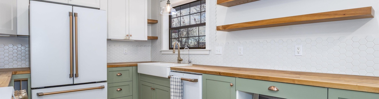 Van Belle Road, Sunnyside, Washington 98944, 3 Bedrooms Bedrooms, 0 ,2 BathroomsBathrooms,Houses,For Sale,Van Belle Road,0,289099