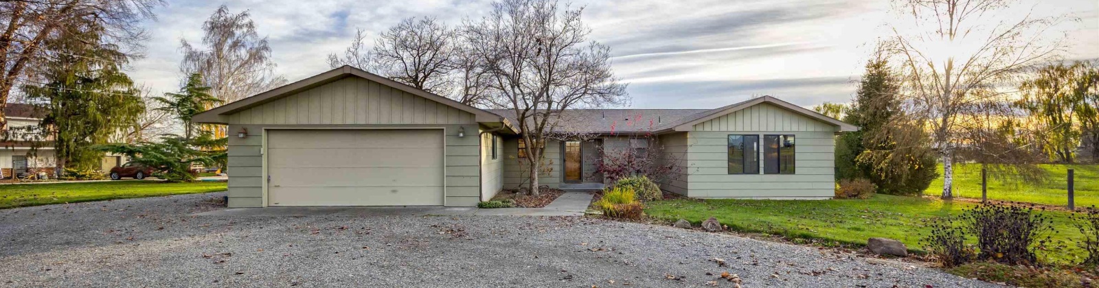 Van Belle Road, Sunnyside, Washington 98944, 3 Bedrooms Bedrooms, 0 ,2 BathroomsBathrooms,Houses,For Sale,Van Belle Road,0,289099