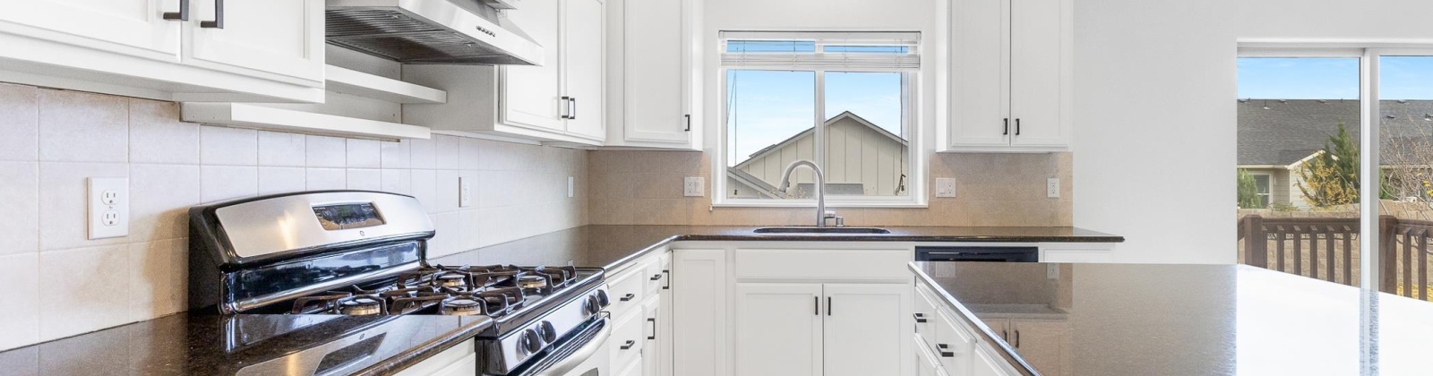 Dawes St, Kennewick, Washington 99338, 4 Bedrooms Bedrooms, 0 ,4 BathroomsBathrooms,Houses,For Sale,Dawes St,0,289123