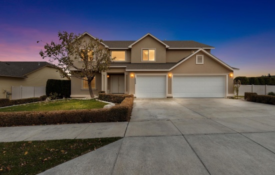 Dawes St, Kennewick, Washington 99338, 4 Bedrooms Bedrooms, 0 ,4 BathroomsBathrooms,Houses,For Sale,Dawes St,0,289123