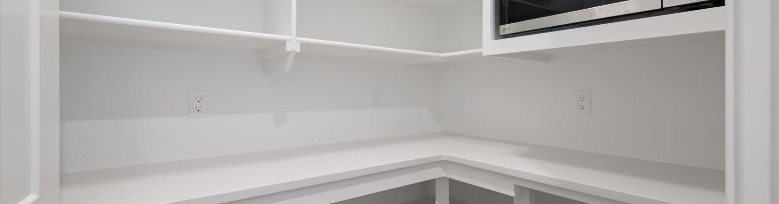 Upriver, Richland, Washington 99352, 5 Bedrooms Bedrooms, 0 ,3 BathroomsBathrooms,Houses,For Sale,Upriver,0,287552