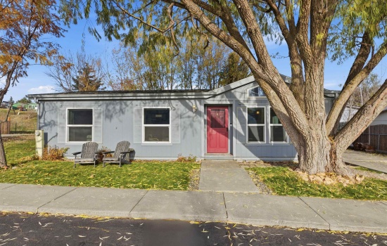 Glenhaven, Pullman, Washington 99163, 2 Bedrooms Bedrooms, 0 ,2 BathroomsBathrooms,Manufactured Homes,For Sale,Glenhaven,0,289131