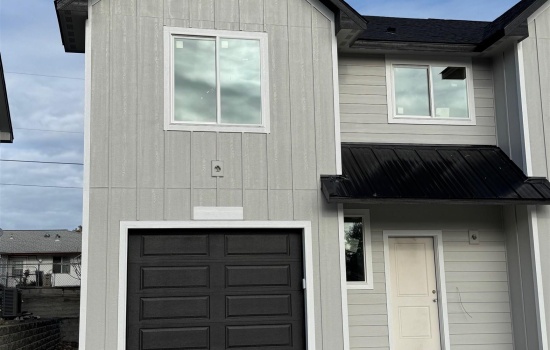 6th Place, Kennewick, Washington 99336, 3 Bedrooms Bedrooms, 0 ,3 BathroomsBathrooms,Condos/townhomes,For Sale,6th Place,0,289137
