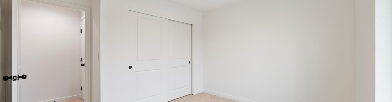 6th Place, Kennewick, Washington 99336, 3 Bedrooms Bedrooms, 0 ,3 BathroomsBathrooms,Houses,For Sale,6th Place,0,289137