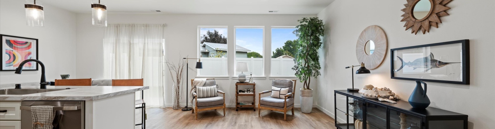 6th Place, Kennewick, Washington 99336, 3 Bedrooms Bedrooms, 0 ,3 BathroomsBathrooms,Houses,For Sale,6th Place,0,289136