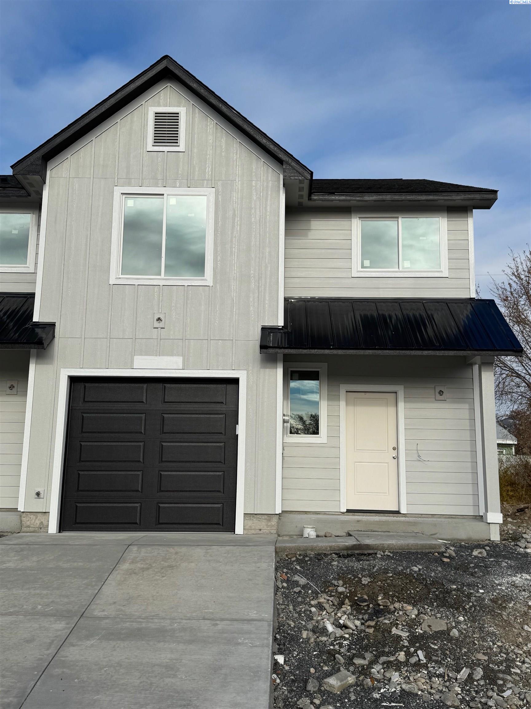 6th Place, Kennewick, Washington 99336, 3 Bedrooms Bedrooms, 0 ,3 BathroomsBathrooms,Houses,For Sale,6th Place,0,289148