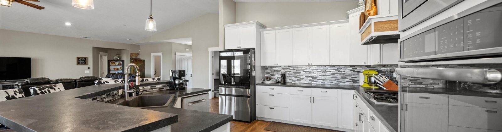 Snively, West Richland, Washington 99353, 3 Bedrooms Bedrooms, 0 ,3 BathroomsBathrooms,Houses,For Sale,Snively,0,289155