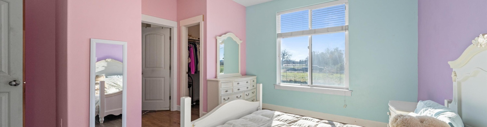 Snively, West Richland, Washington 99353, 3 Bedrooms Bedrooms, 0 ,3 BathroomsBathrooms,Houses,For Sale,Snively,0,289155