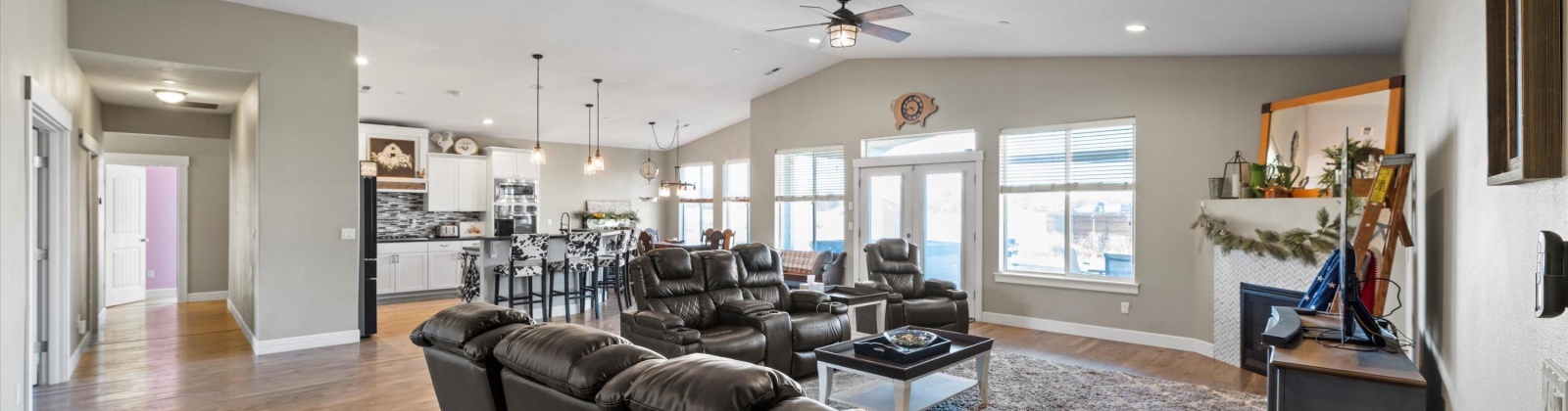 Snively, West Richland, Washington 99353, 3 Bedrooms Bedrooms, 0 ,3 BathroomsBathrooms,Houses,For Sale,Snively,0,289155