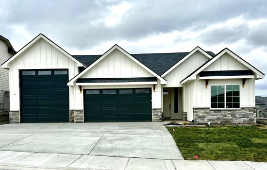 Upriver, Richland, Washington 99352, 3 Bedrooms Bedrooms, 0 ,2 BathroomsBathrooms,Houses,For Sale,Upriver,0,289160