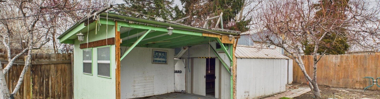 helena St, Richland, Washington 99352, 2 Bedrooms Bedrooms, 0 ,1 BathroomBathrooms,Houses,For Sale,helena St,0,289163