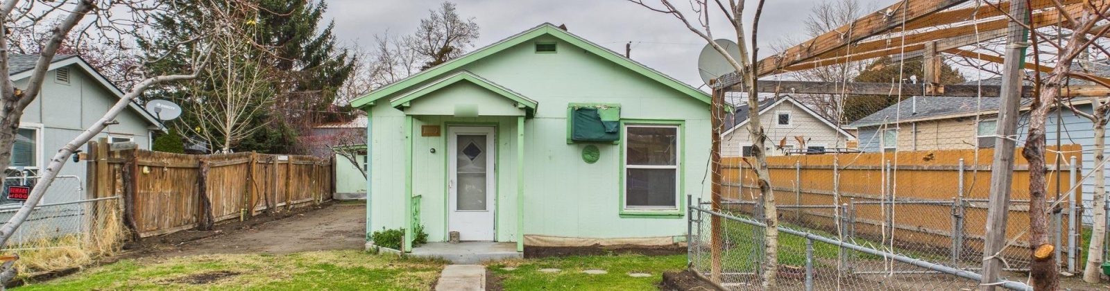 helena St, Richland, Washington 99352, 2 Bedrooms Bedrooms, 0 ,1 BathroomBathrooms,Houses,For Sale,helena St,0,289163