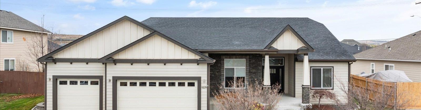 9th Ave, Kennewick, Washington 99336, 4 Bedrooms Bedrooms, 0 ,2 BathroomsBathrooms,Houses,For Sale,9th Ave,0,289165