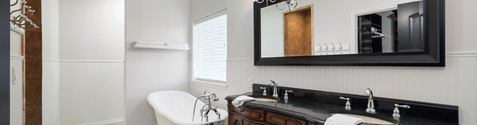 9th Ave, Kennewick, Washington 99336, 4 Bedrooms Bedrooms, 0 ,2 BathroomsBathrooms,Houses,For Sale,9th Ave,0,289165