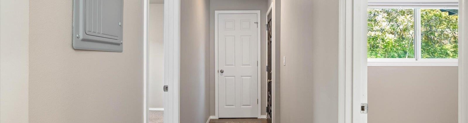 Waverly Place, Kennewick, Washington 99336, 2 Bedrooms Bedrooms, 0 ,1 BathroomBathrooms,For Sale,Waverly Place,0,284092