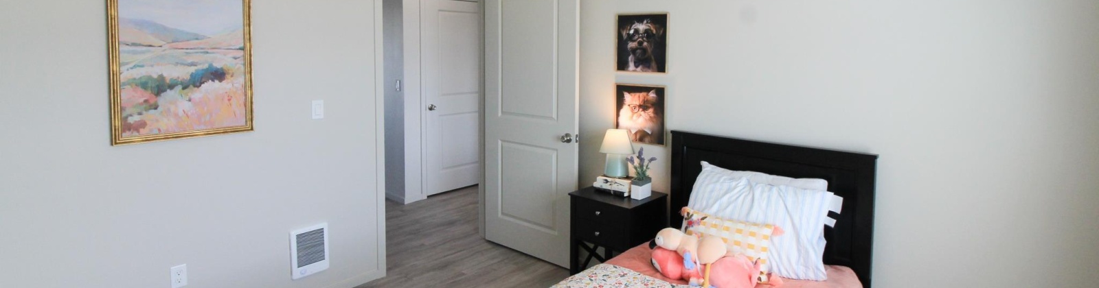 8th Avenue, Othello, Washington 99327, 2 Bedrooms Bedrooms, 0 ,2 BathroomsBathrooms,Commercial,For Rent,8th Avenue,0,285349