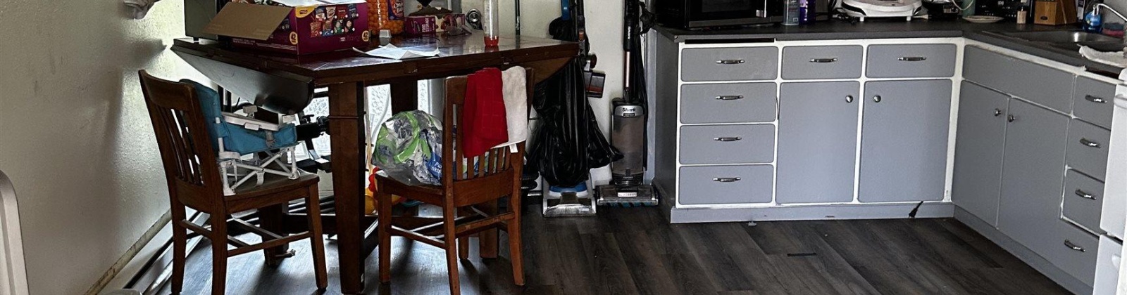 Dawes, Kennewick, Washington 99336, 5 Bedrooms Bedrooms, 0 ,3 BathroomsBathrooms,Multi-family,For Sale,Dawes,0,289170