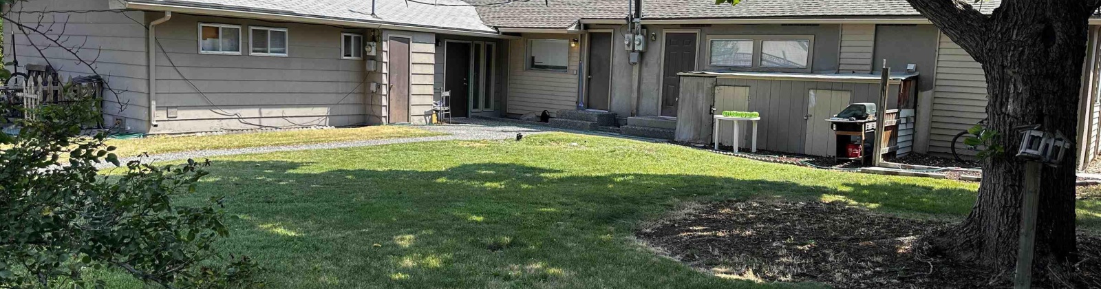 Dawes, Kennewick, Washington 99336, 5 Bedrooms Bedrooms, 0 ,3 BathroomsBathrooms,Multi-family,For Sale,Dawes,0,289170