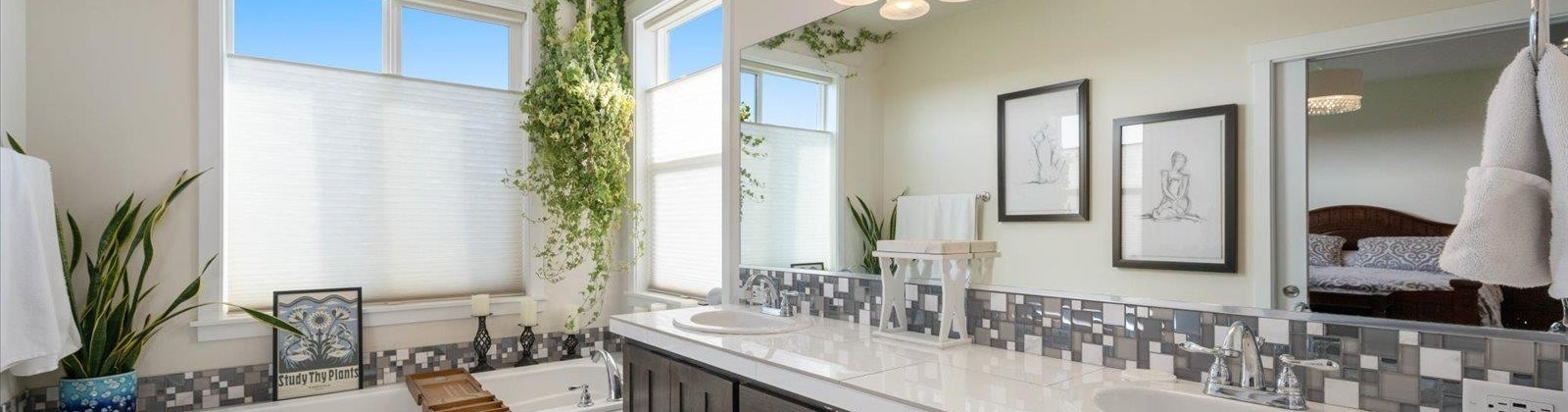 Mathews Dr, Pasco, Washington 99301, 3 Bedrooms Bedrooms, 0 ,3 BathroomsBathrooms,Houses,For Sale,Mathews Dr,0,289176