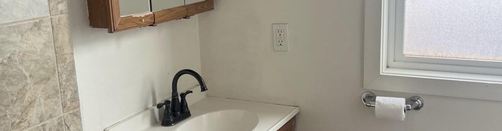 Thayer, Richland, Washington 99354, 7 Bedrooms Bedrooms, 0 ,3 BathroomsBathrooms,Multi-family,For Sale,Thayer,0,289172