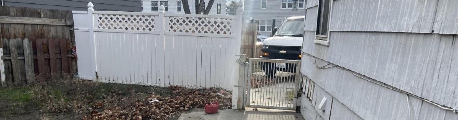 Thayer, Richland, Washington 99354, 7 Bedrooms Bedrooms, 0 ,3 BathroomsBathrooms,Multi-family,For Sale,Thayer,0,289172