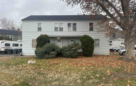 Thayer, Richland, Washington 99354, 6 Bedrooms Bedrooms, 0 ,2 BathroomsBathrooms,Multi-family,For Sale,Thayer,0,289172