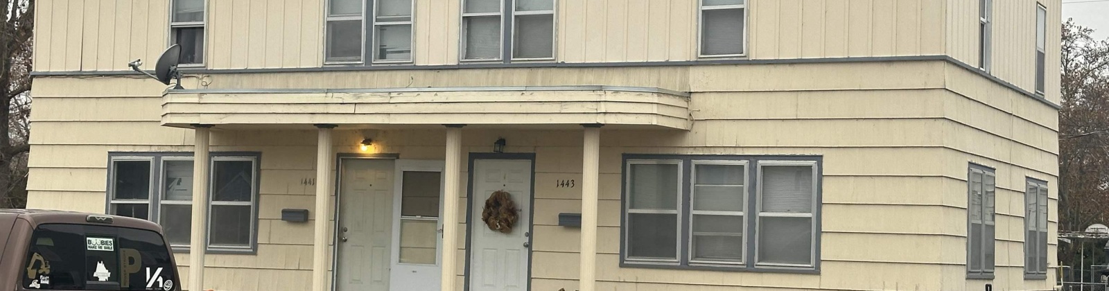 Thayer Dr, Richland, Washington 99354, 6 Bedrooms Bedrooms, 0 ,2 BathroomsBathrooms,Multi-family,For Sale,Thayer Dr,0,289173