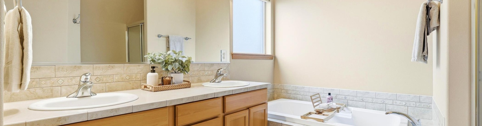 Losino Ave., West Richland, Washington 99353, 4 Bedrooms Bedrooms, 0 ,2 BathroomsBathrooms,Houses,For Sale,Losino Ave.,0,289174