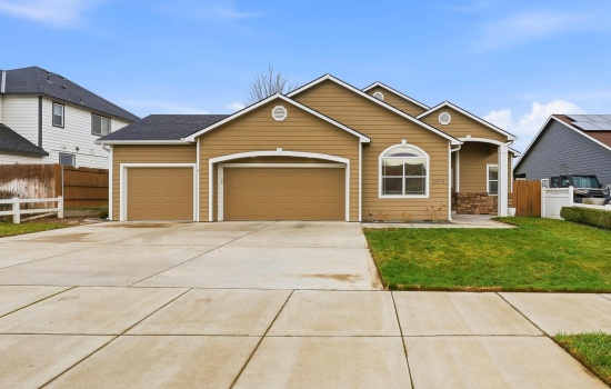 Losino Ave., West Richland, Washington 99353, 4 Bedrooms Bedrooms, 0 ,2 BathroomsBathrooms,Houses,For Sale,Losino Ave.,0,289174