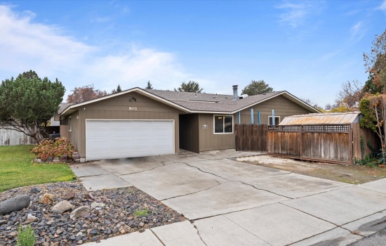 Quillan Street, Kennewick, Washington 99336, 4 Bedrooms Bedrooms, 0 ,4 BathroomsBathrooms,Houses,For Sale,Quillan Street,0,289168