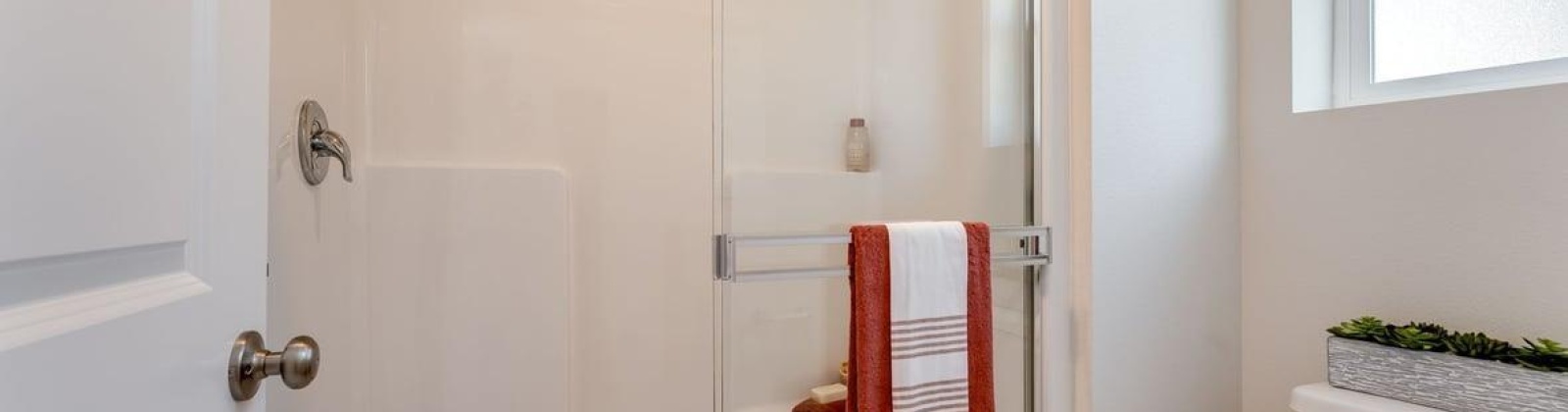 Zeelar Street, Kennewick, Washington 99336, 4 Bedrooms Bedrooms, 0 ,3 BathroomsBathrooms,Houses,For Sale,Zeelar Street,0,289184