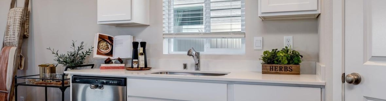 Zeelar Street, Kennewick, Washington 99336, 4 Bedrooms Bedrooms, 0 ,3 BathroomsBathrooms,Houses,For Sale,Zeelar Street,0,289184