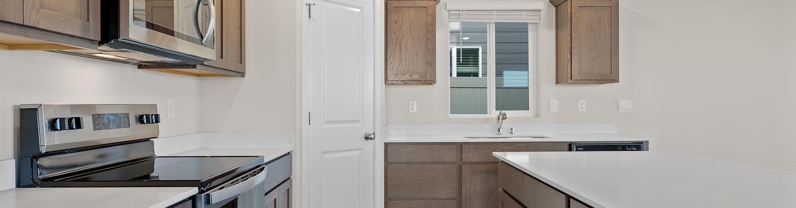 Zeelar Street, Kennewick, Washington 99336, 4 Bedrooms Bedrooms, 0 ,3 BathroomsBathrooms,Houses,For Sale,Zeelar Street,0,289182