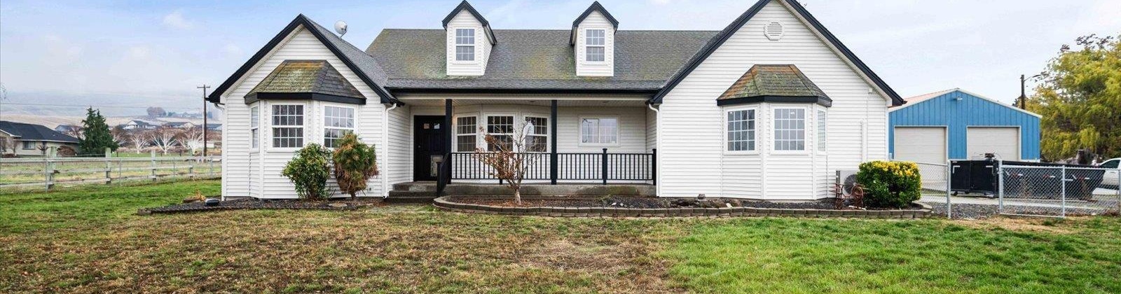 Bennett Ave, Prosser, Washington 99350, 3 Bedrooms Bedrooms, 0 ,2 BathroomsBathrooms,Houses,For Sale,Bennett Ave,0,289179