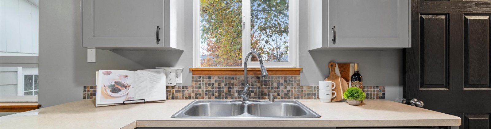 Arbor St, Richland, Washington 99352, 4 Bedrooms Bedrooms, 0 ,2 BathroomsBathrooms,Houses,For Sale,Arbor St,0,288814