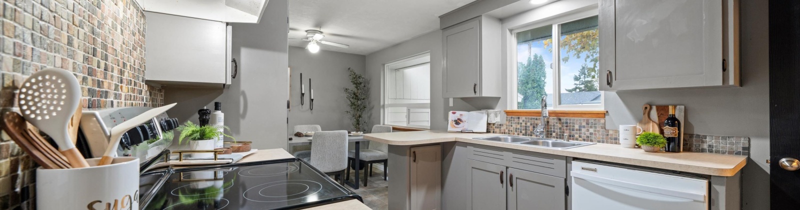 Arbor St, Richland, Washington 99352, 4 Bedrooms Bedrooms, 0 ,2 BathroomsBathrooms,Houses,For Sale,Arbor St,0,288814