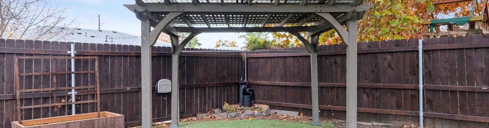 Arbor St, Richland, Washington 99352, 4 Bedrooms Bedrooms, 0 ,2 BathroomsBathrooms,Houses,For Sale,Arbor St,0,288814