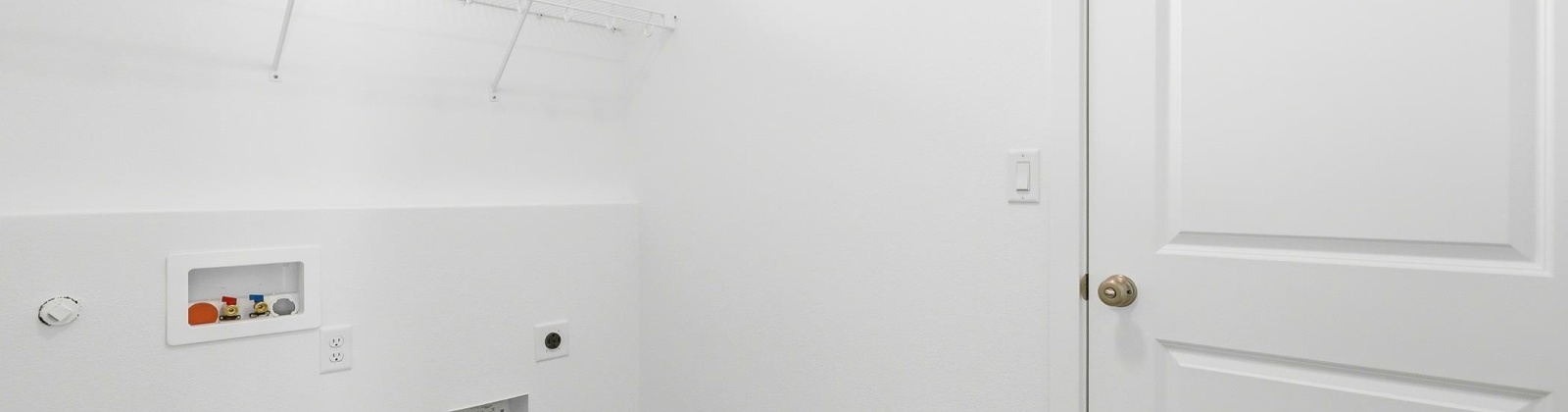 Amberly Ave, Grandview, Washington 98930, 3 Bedrooms Bedrooms, 0 ,2 BathroomsBathrooms,Houses,For Sale,Amberly Ave,0,289199