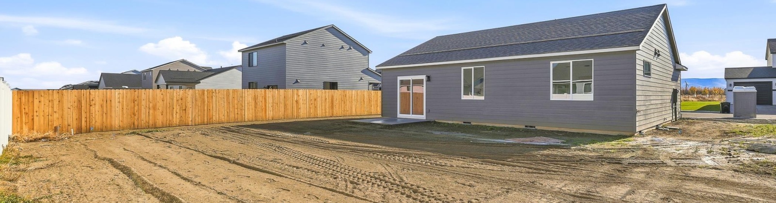 Amberly Ave, Grandview, Washington 98930, 3 Bedrooms Bedrooms, 0 ,2 BathroomsBathrooms,Houses,For Sale,Amberly Ave,0,289199